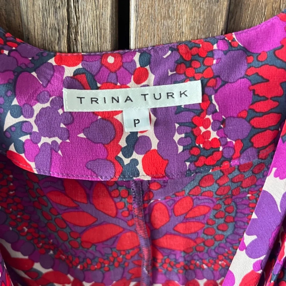 Trina Turk 100% Silk Floral Faux Wrap Blouse Red/Purple Size Small EUC - Picture 3 of 5
